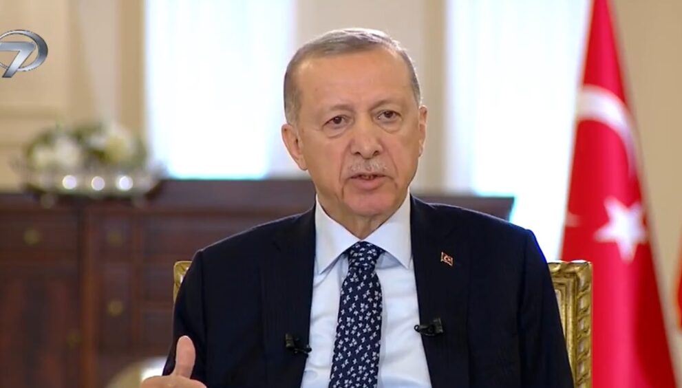 أول ظهور للرئيس أردوغان، بعد وعكته الصحية