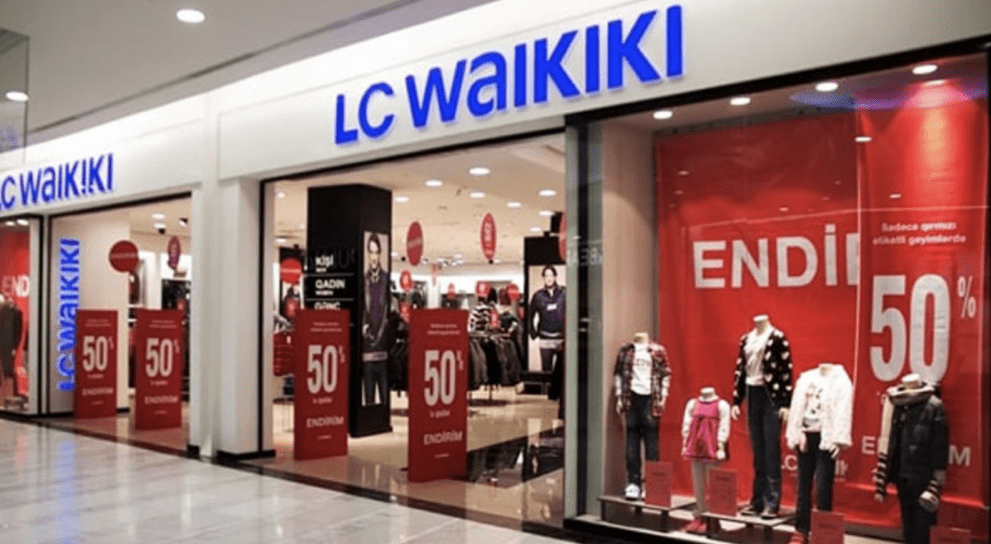 شركة LC Waikiki تتصدر الترند لبيعها الملابس المستعملة